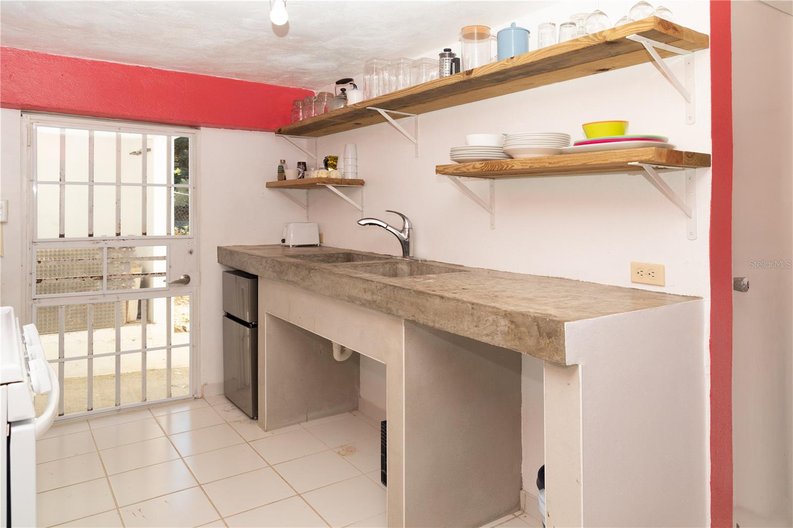 BRAVOS DE BOSTON - Residential