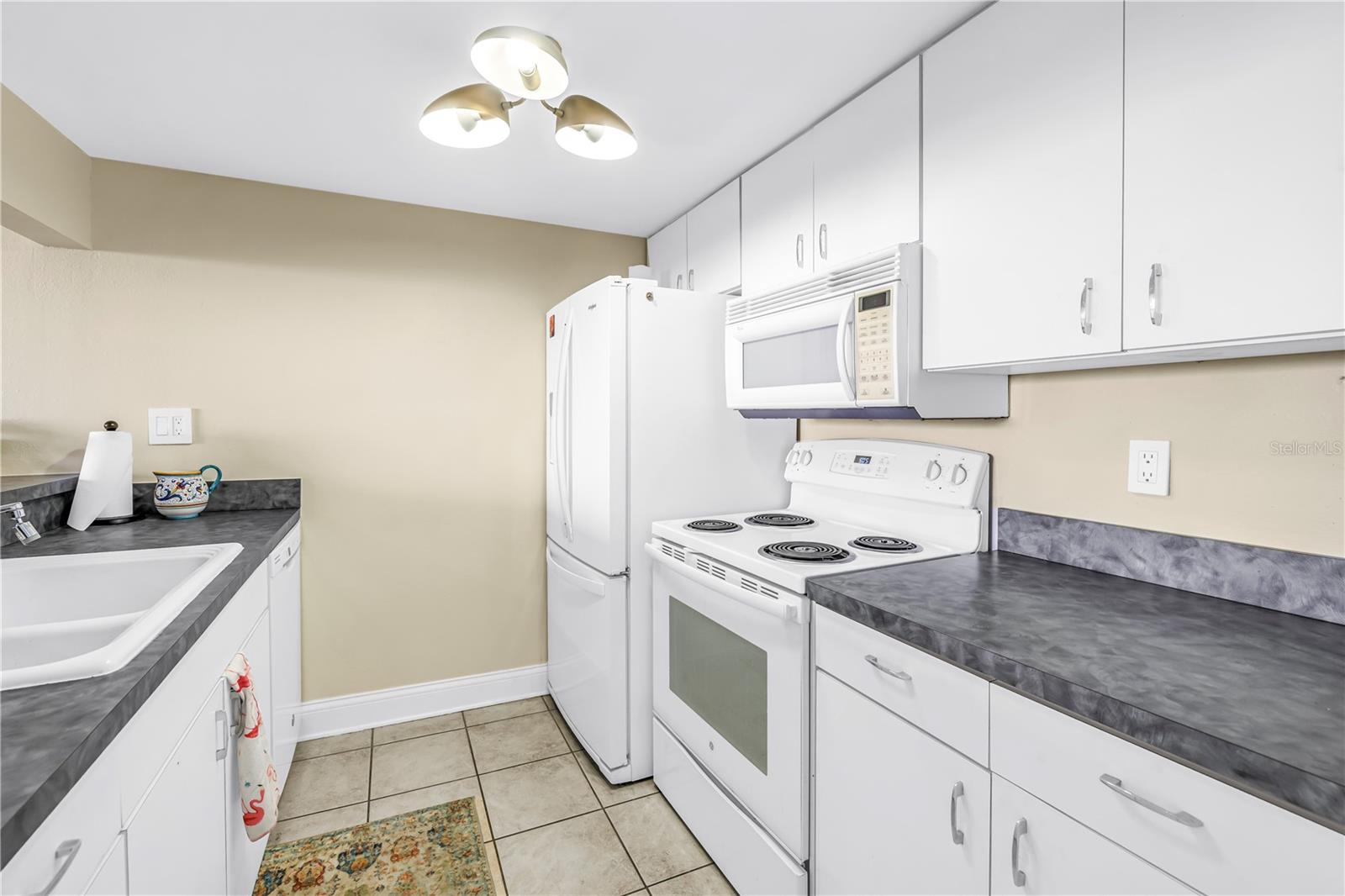 BERMUDA BAY BEACH CONDO - Residential