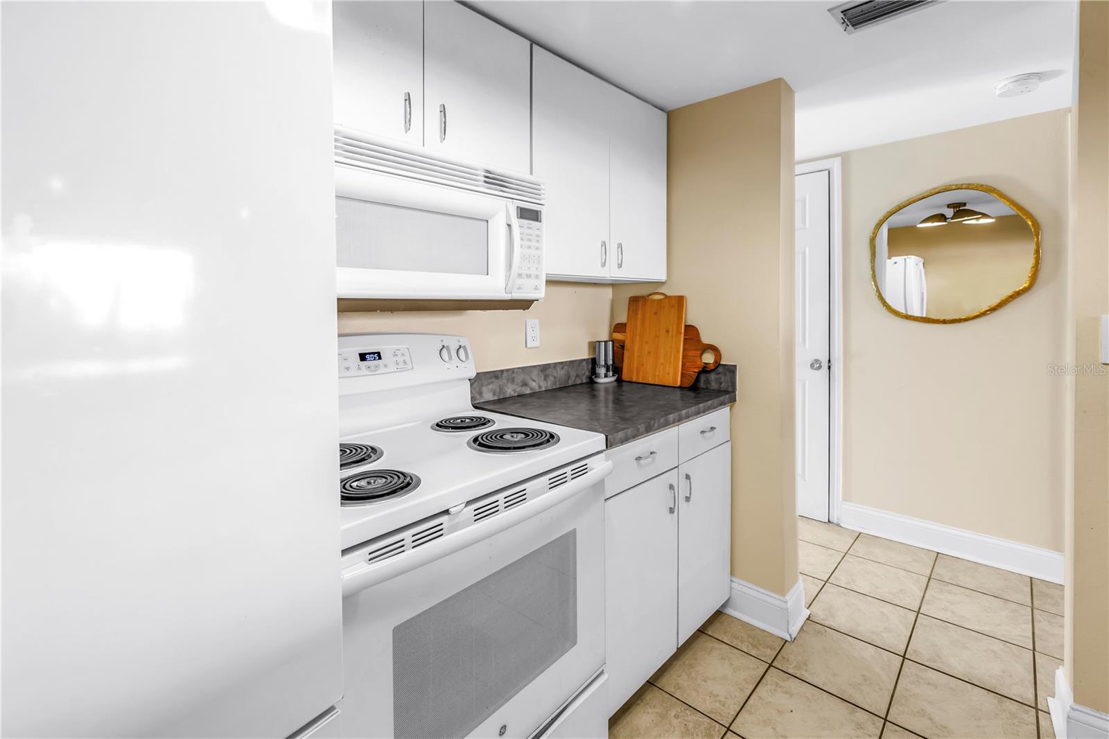 BERMUDA BAY BEACH CONDO - Residential