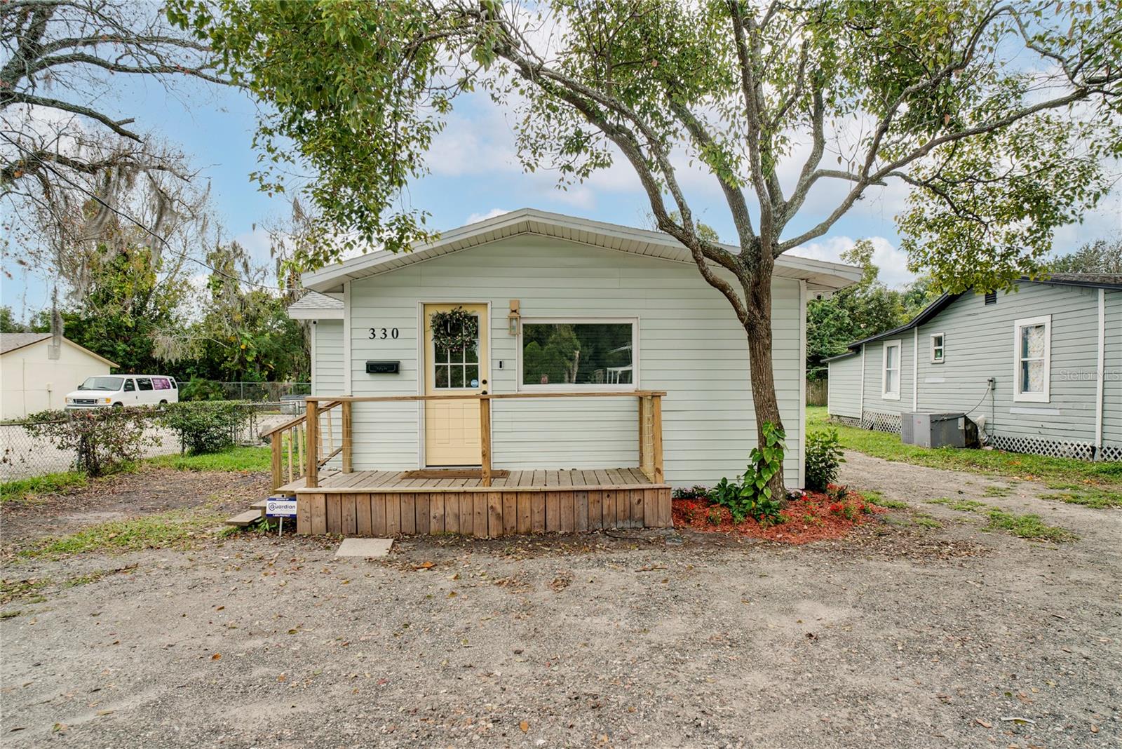 SOLOMON SUB - Residential