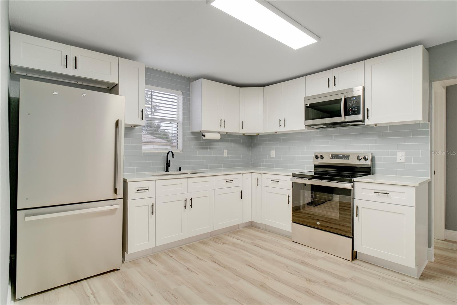 SOLOMON SUB - Residential