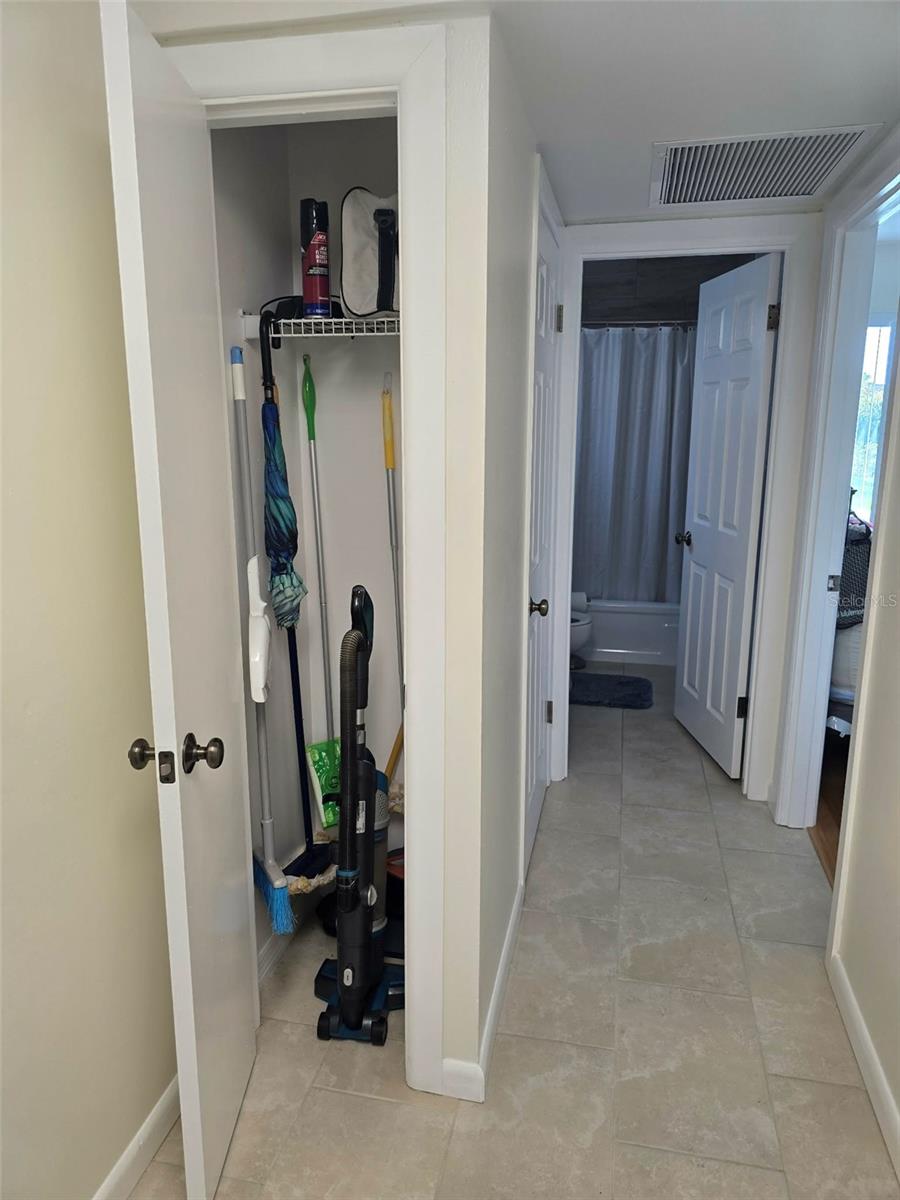 STRATHMORE RIVERSIDE III - Residential