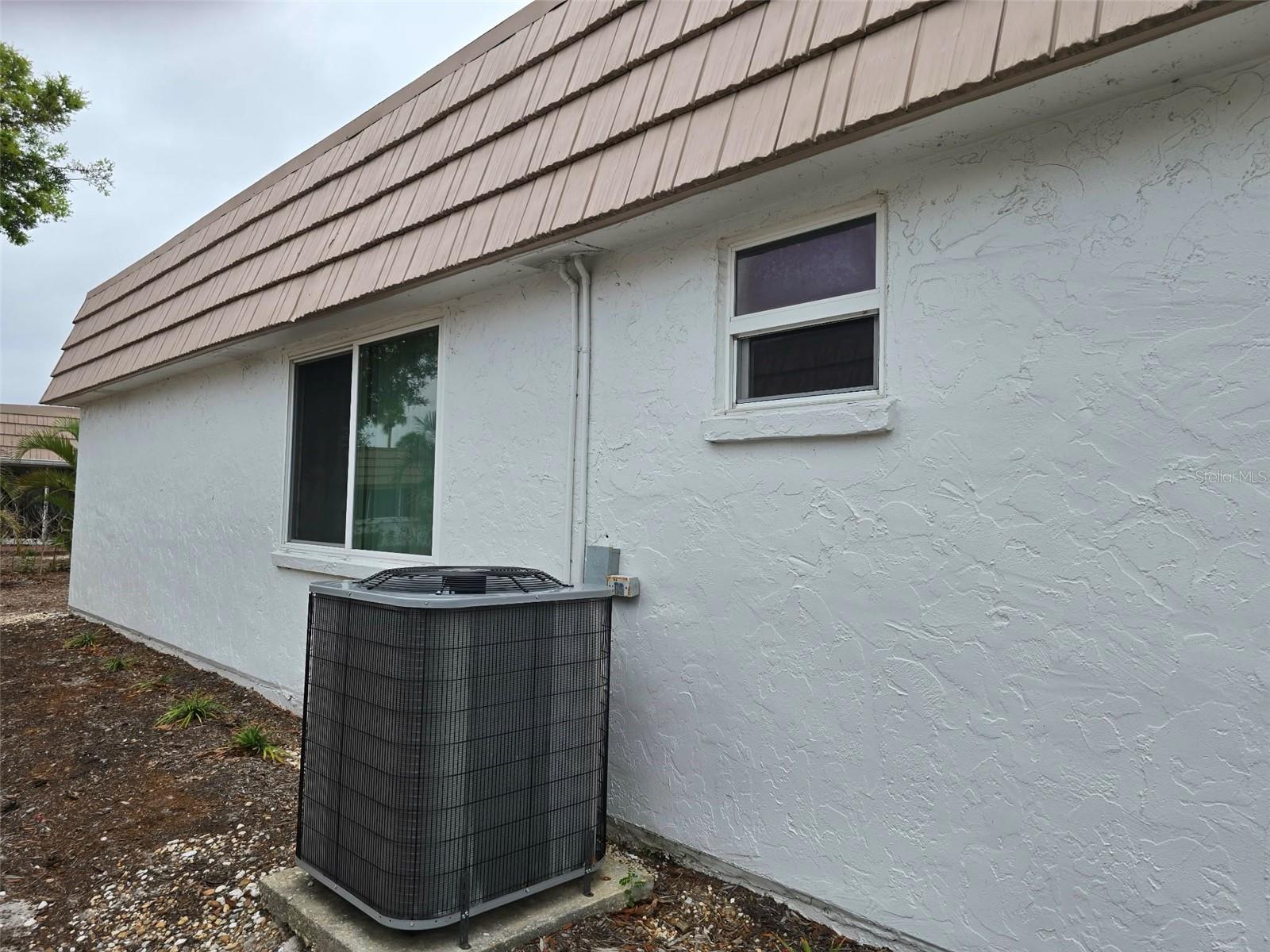 STRATHMORE RIVERSIDE III - Residential