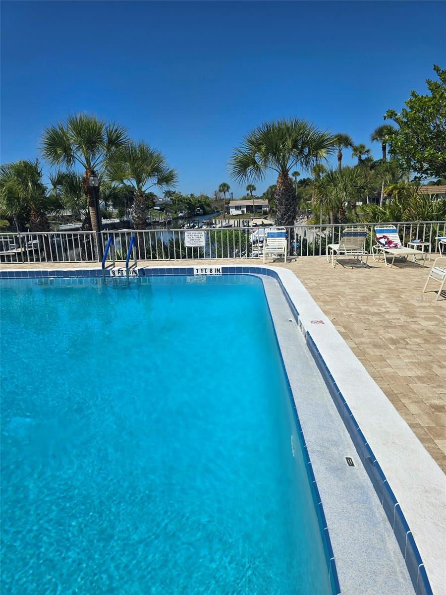 STRATHMORE RIVERSIDE III - Residential