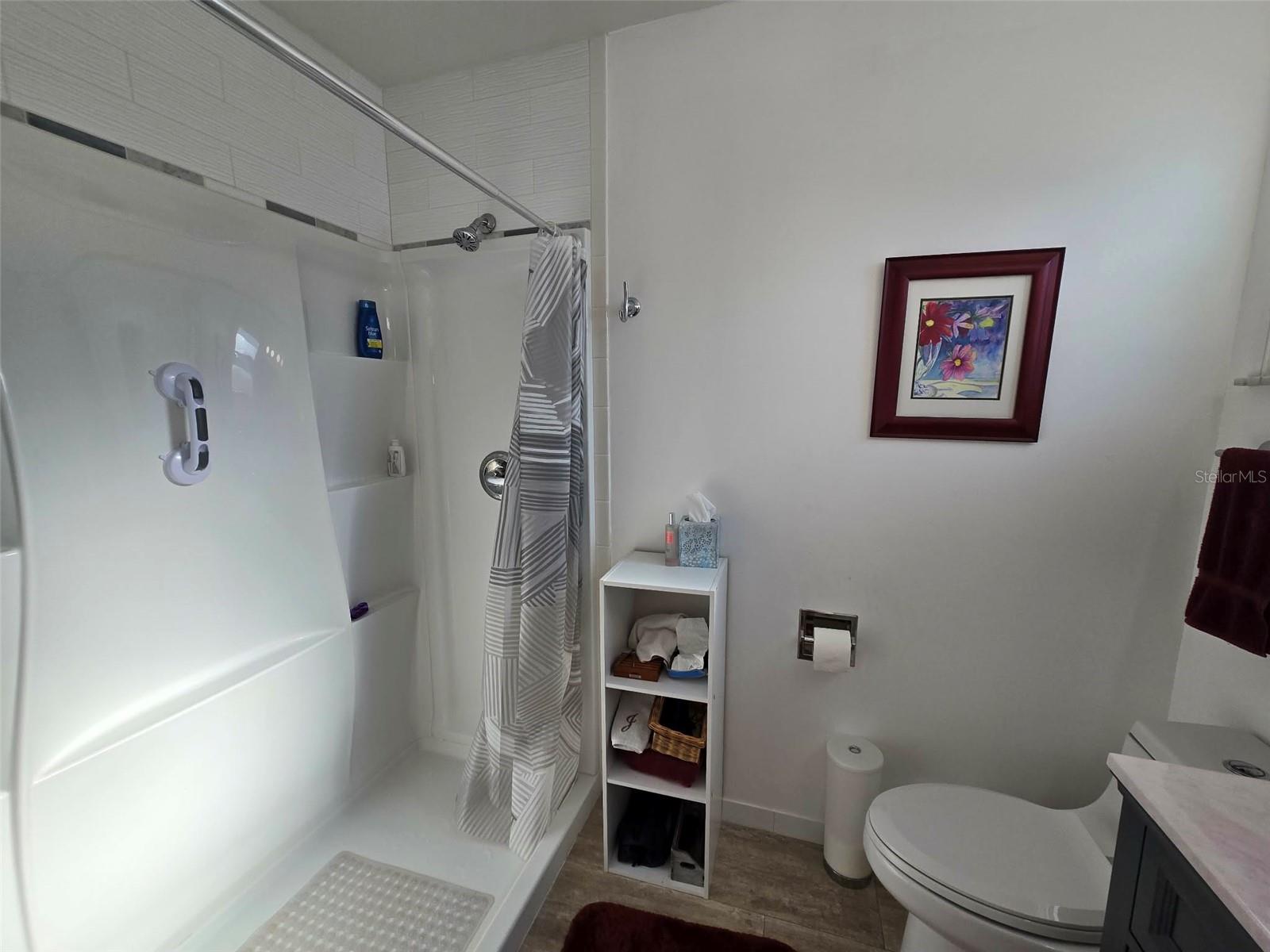 STRATHMORE RIVERSIDE III - Residential