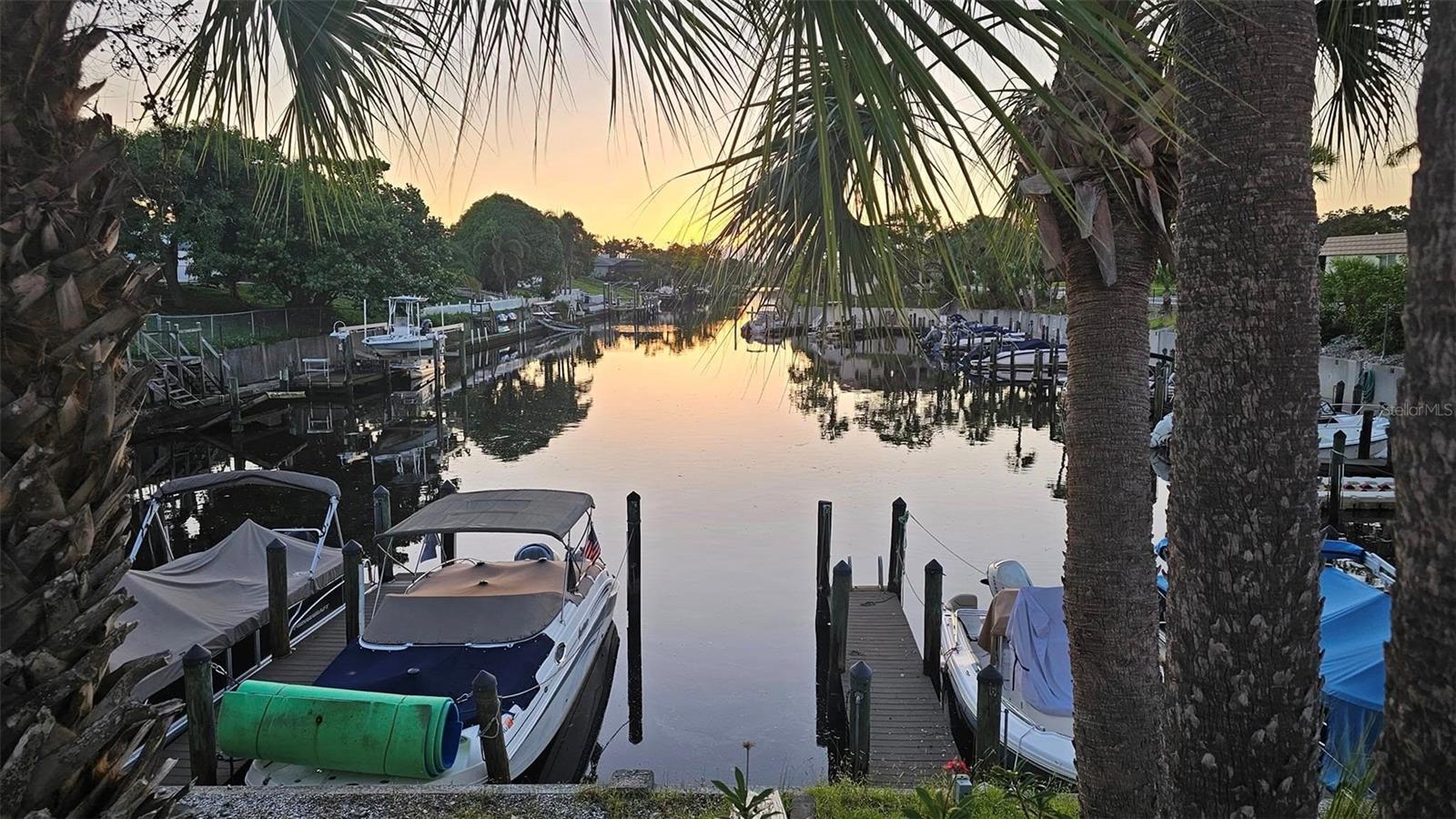 STRATHMORE RIVERSIDE III - Residential