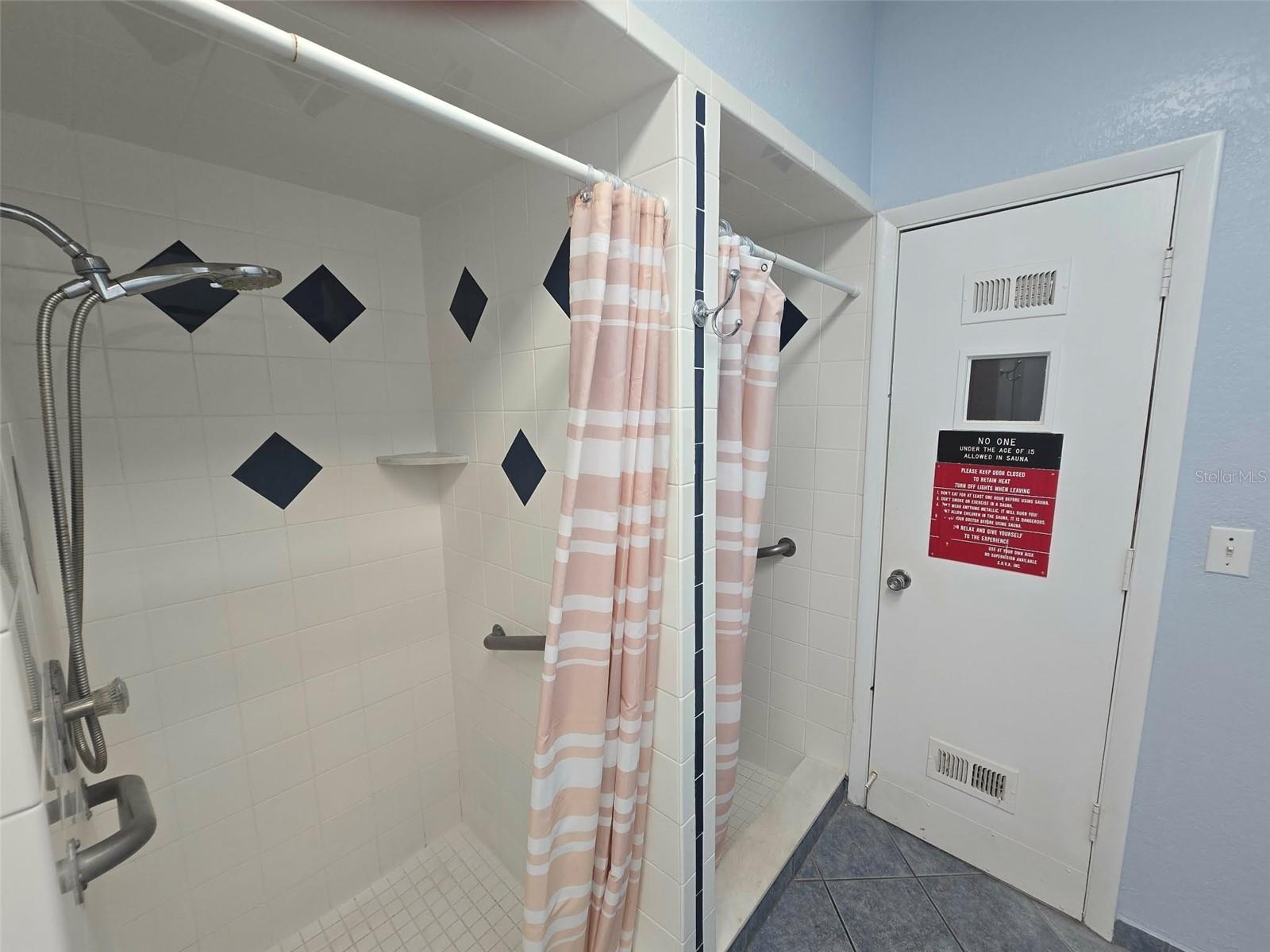 STRATHMORE RIVERSIDE III - Residential