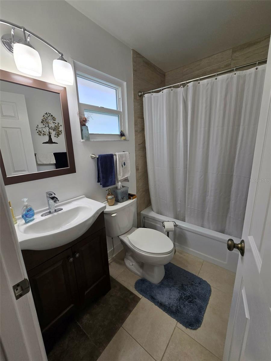 STRATHMORE RIVERSIDE III - Residential