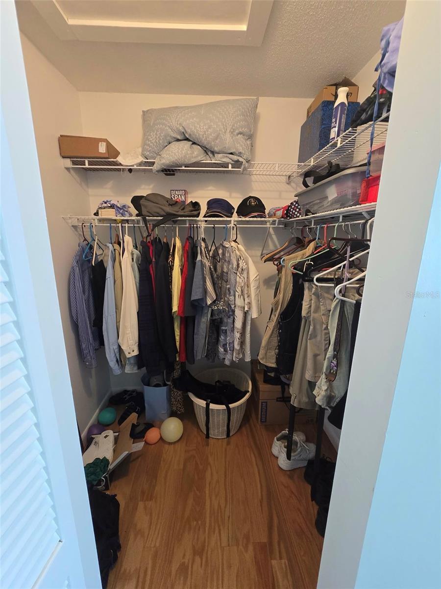 STRATHMORE RIVERSIDE III - Residential