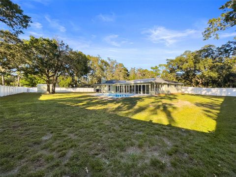 A home in HOMOSASSA