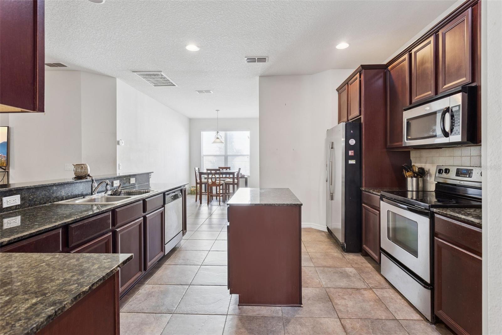 30337 GIDRAN TERRACE