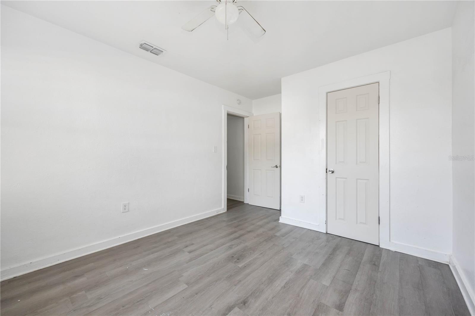 LAKE SILVER TERRACE - Residential Income