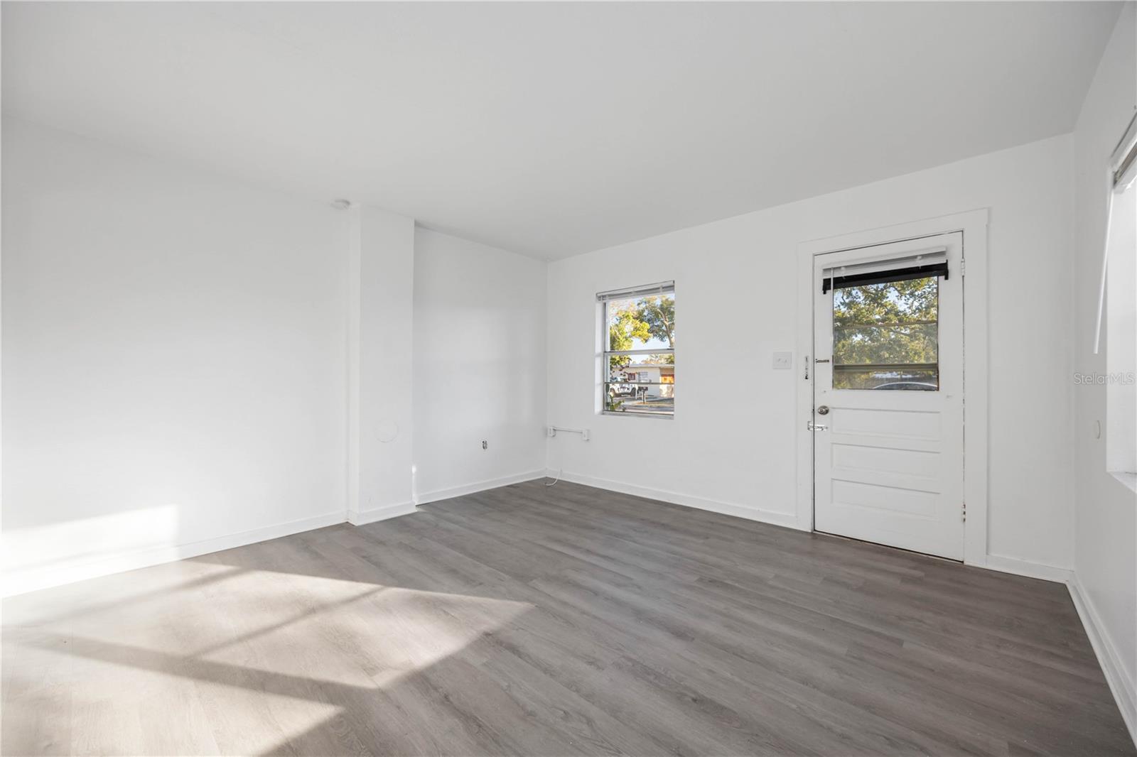 LAKE SILVER TERRACE - Residential Income