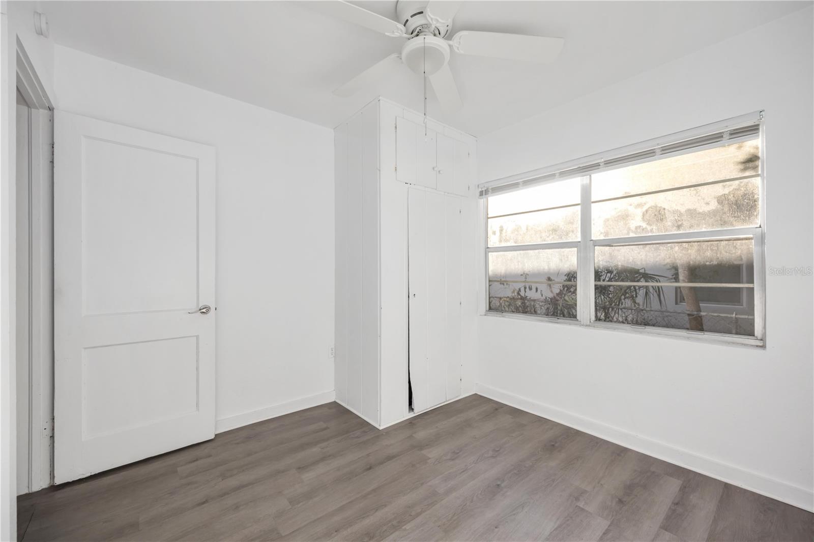 LAKE SILVER TERRACE - Residential Income