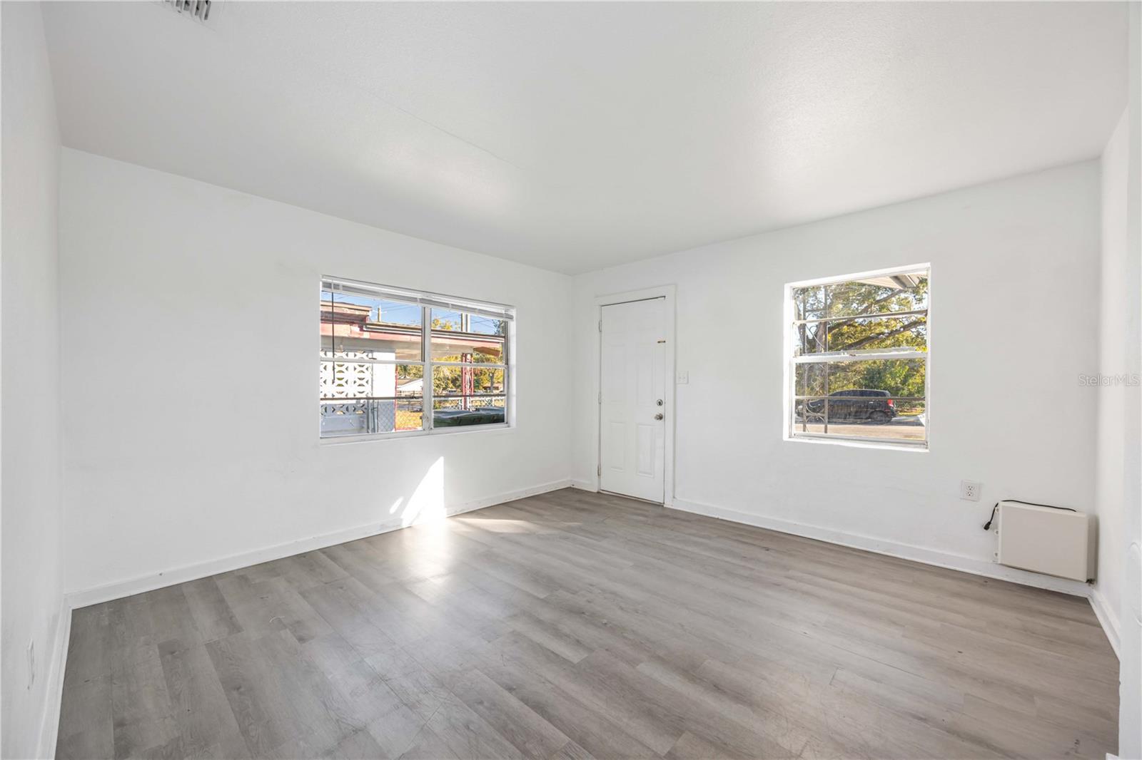 LAKE SILVER TERRACE - Residential Income