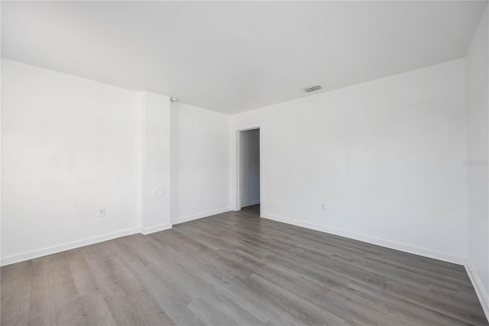 LAKE SILVER TERRACE - Residential Income