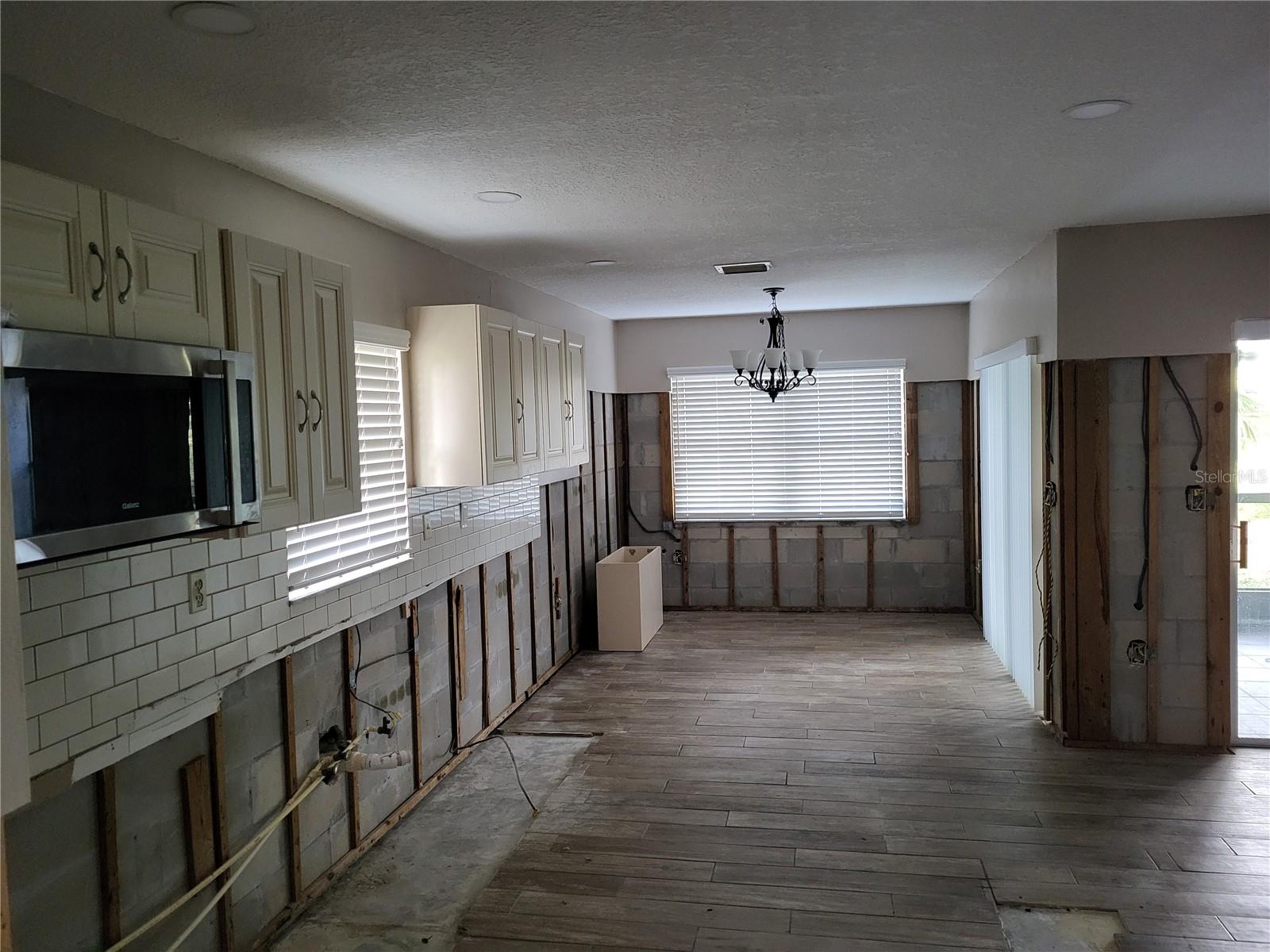 GULF HARBORS WOODLANDS - Residential