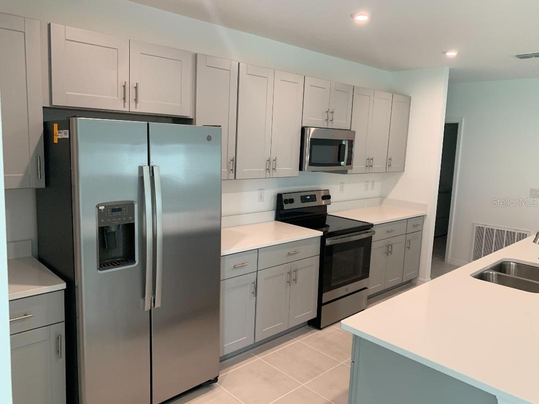 TIERRA DEL SOL EAST PH 2 - Residential Lease