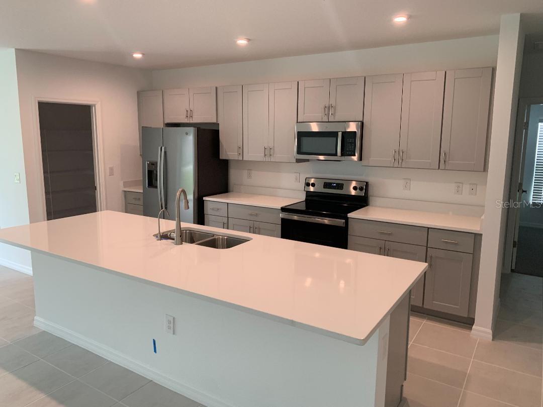 TIERRA DEL SOL EAST PH 2 - Residential Lease