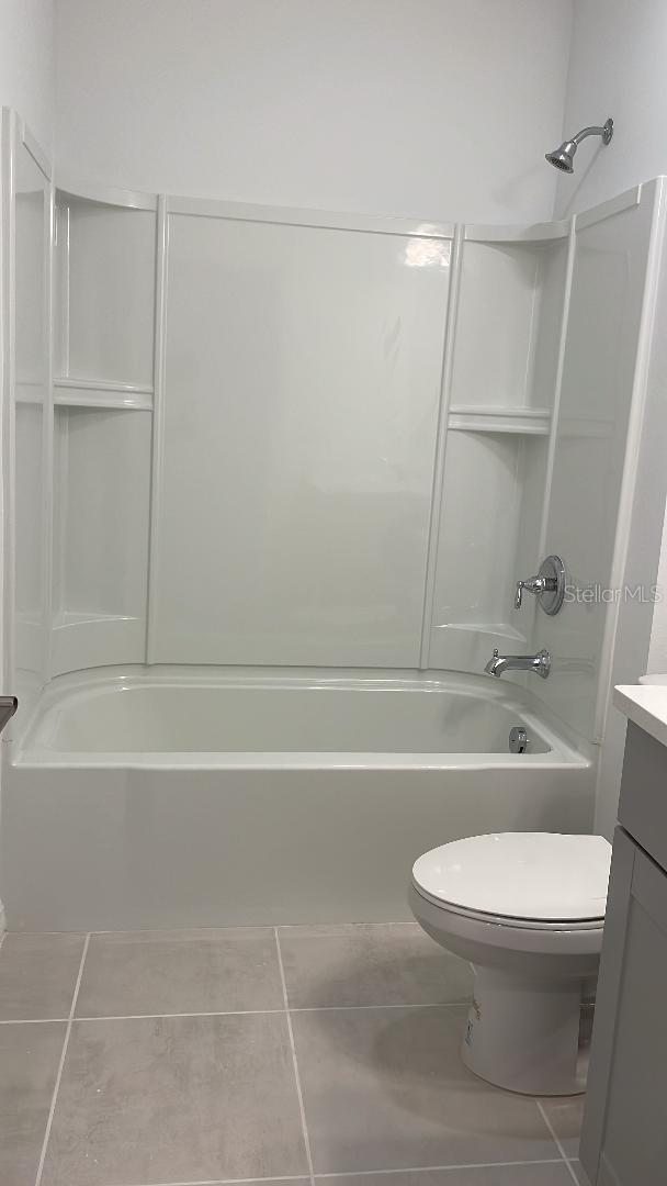 TIERRA DEL SOL EAST PH 2 - Residential Lease