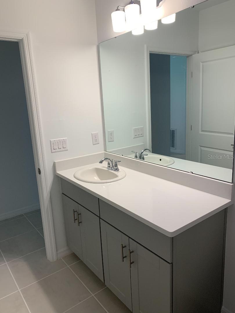 TIERRA DEL SOL EAST PH 2 - Residential Lease