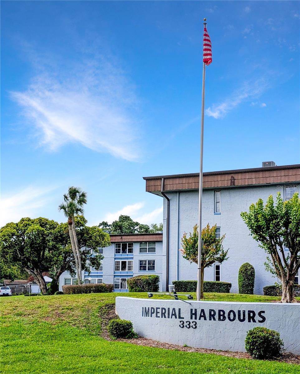 IMPERIAL HARBOURSPHASES 01 & 02 - Residential