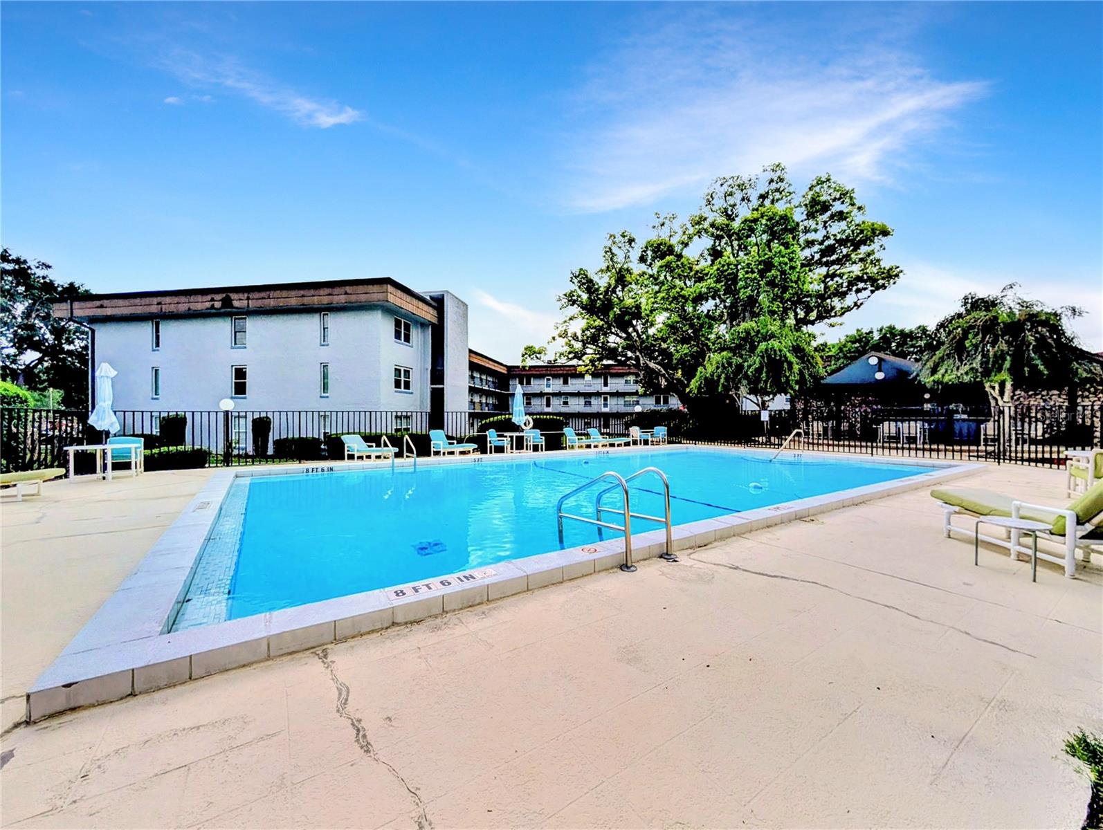 IMPERIAL HARBOURSPHASES 01 & 02 - Residential