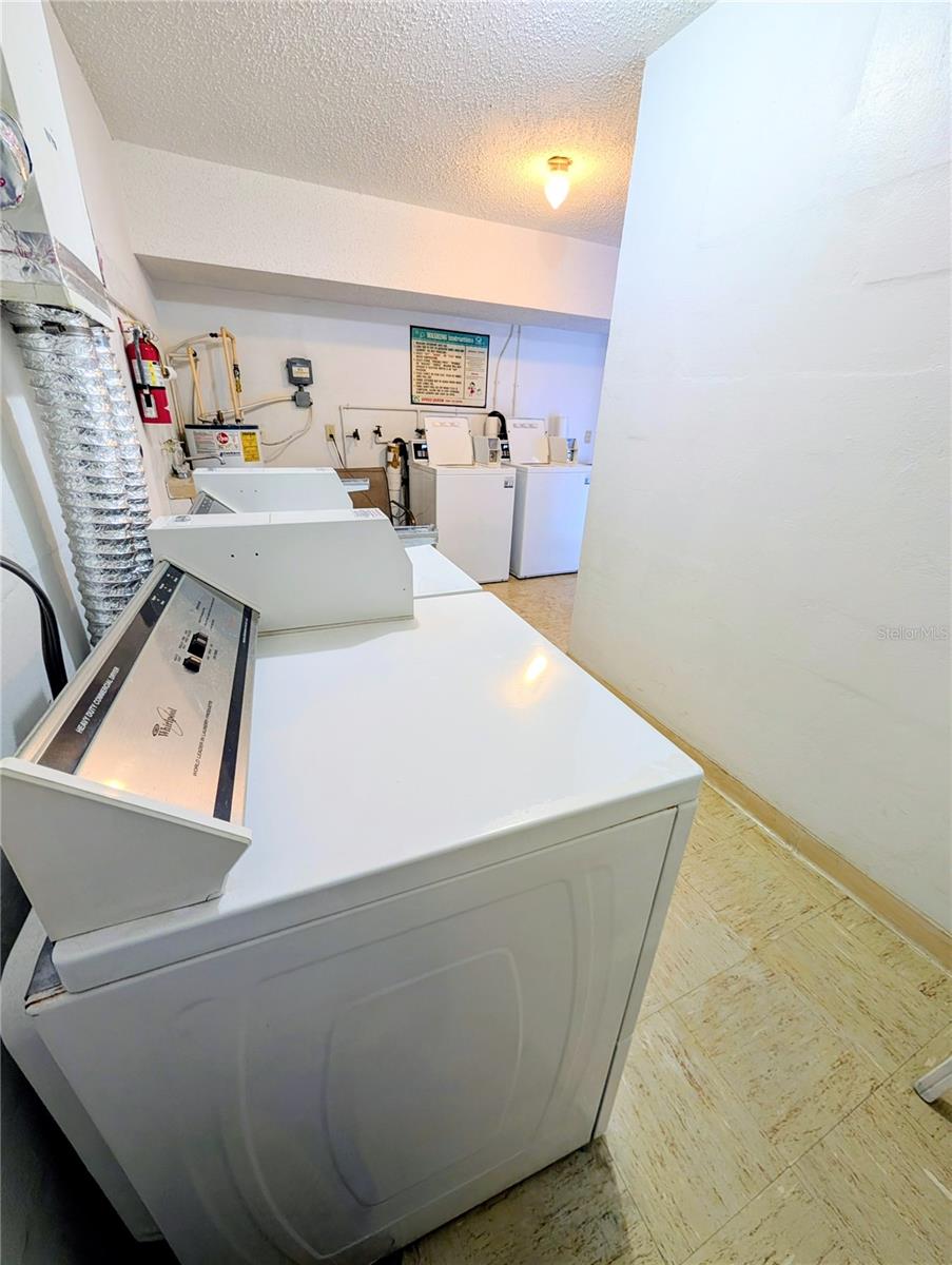 IMPERIAL HARBOURSPHASES 01 & 02 - Residential