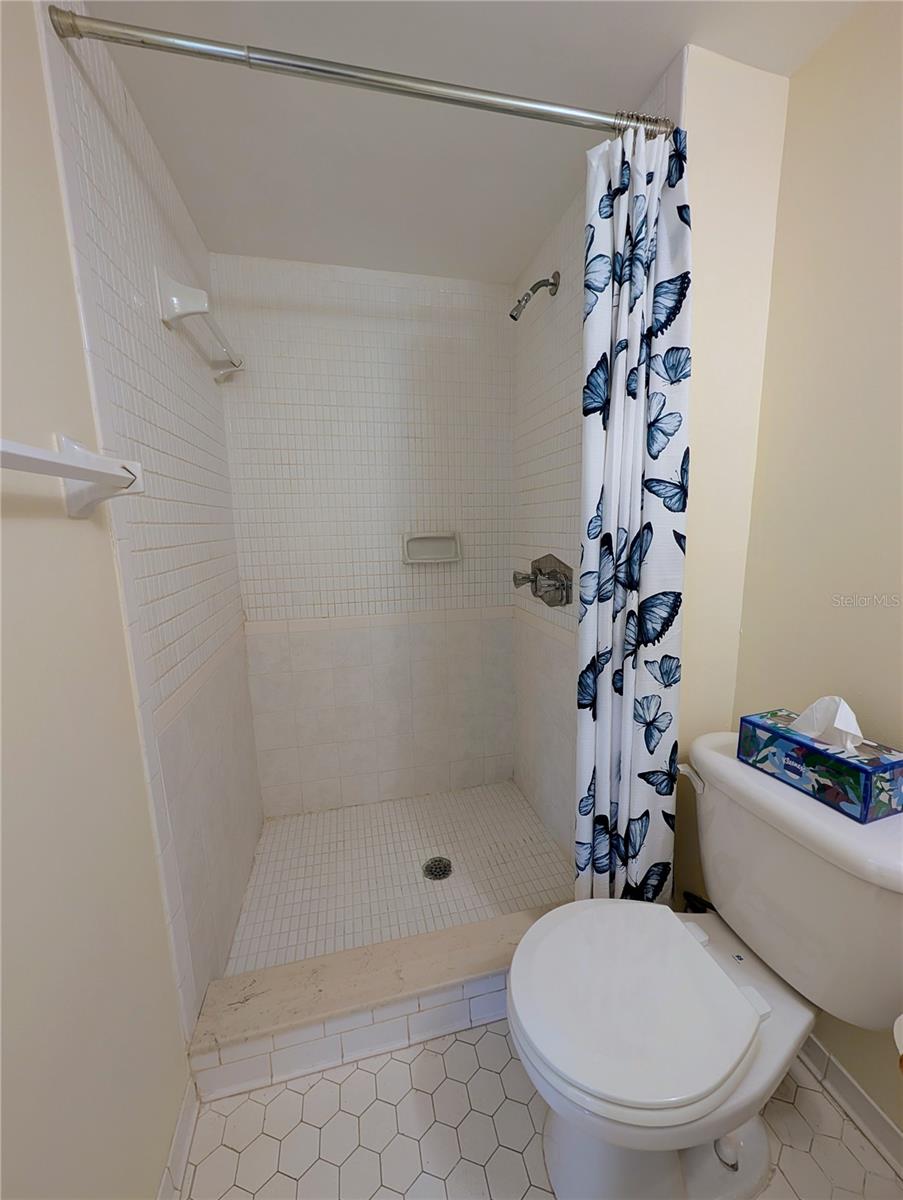 IMPERIAL HARBOURSPHASES 01 & 02 - Residential