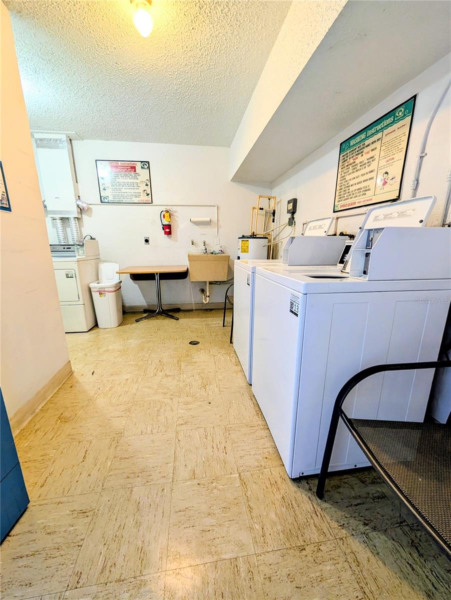 IMPERIAL HARBOURSPHASES 01 & 02 - Residential