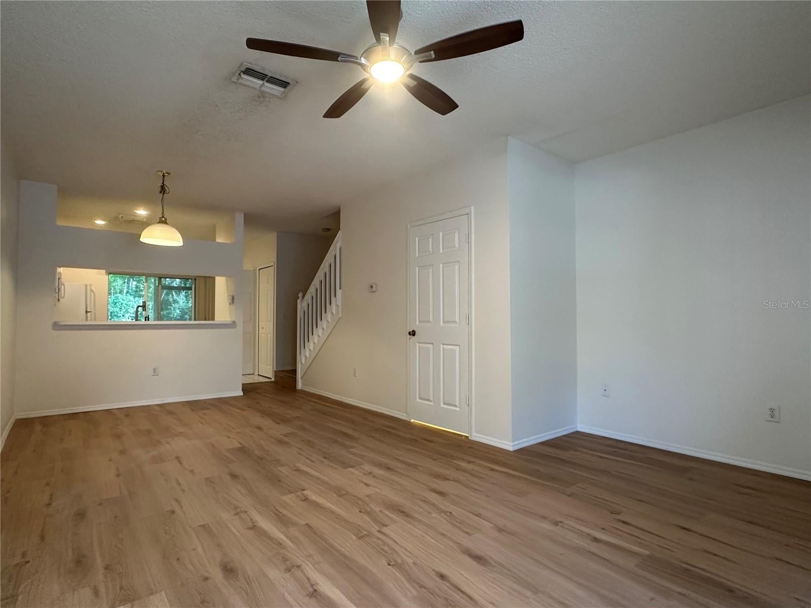 8627 HUNTERS KEY CIRCLE