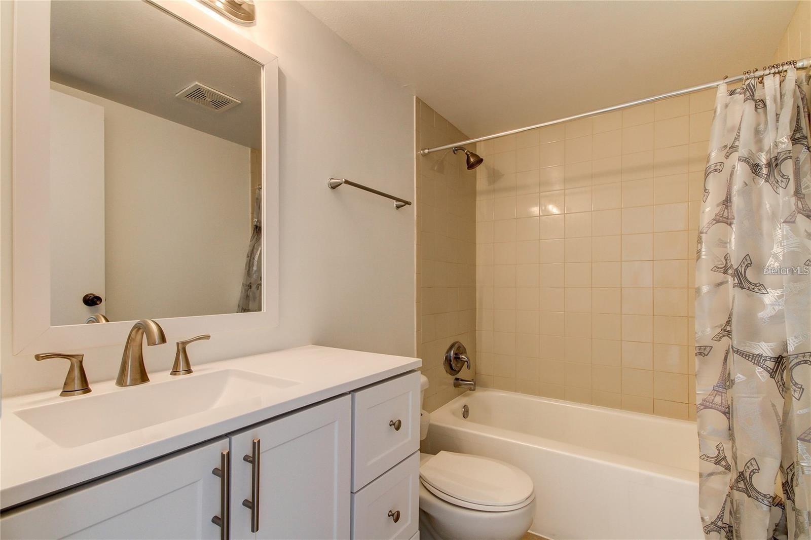 TRADEWINDS CONDO - Residential