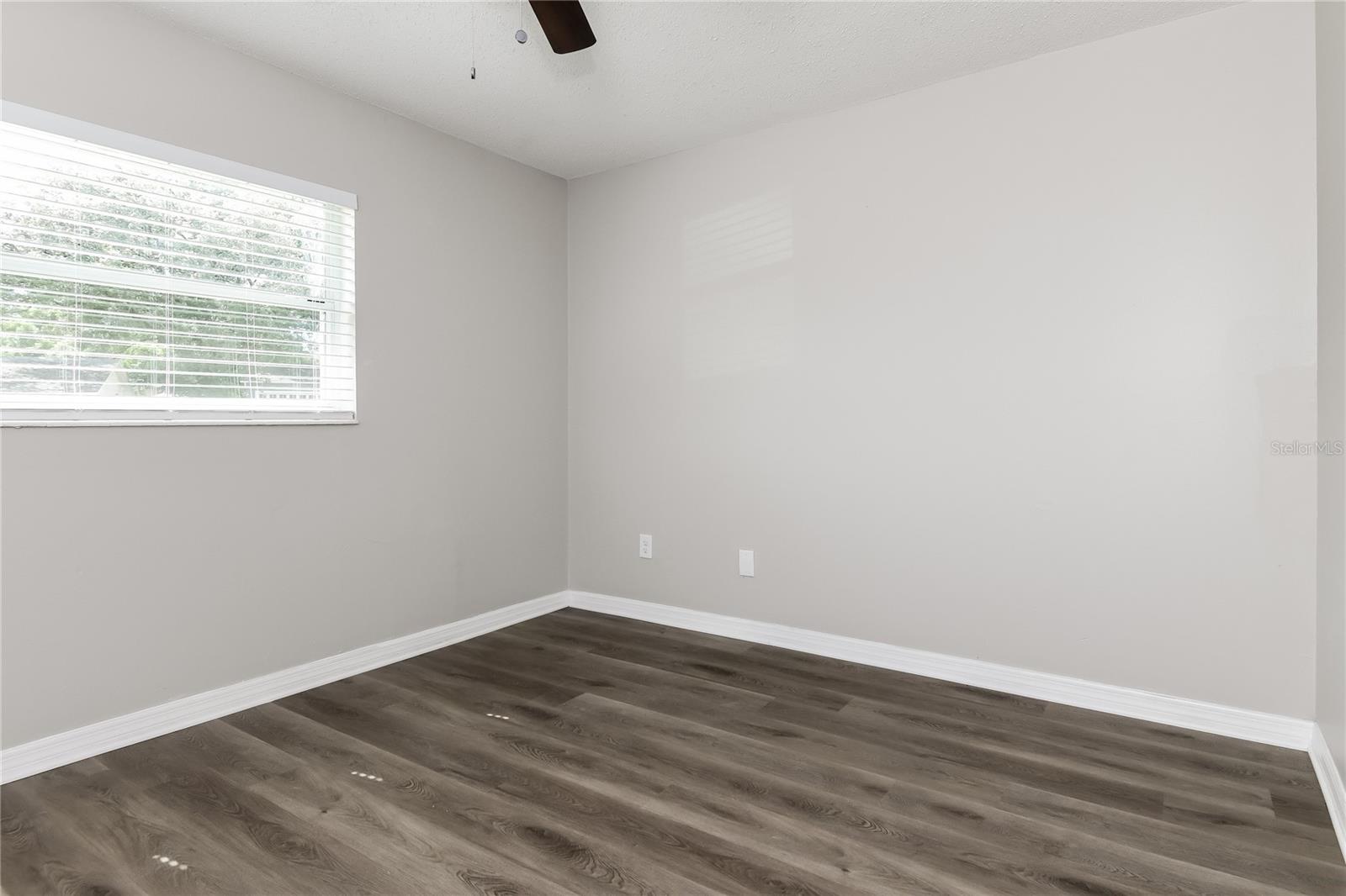 SIESTA HILLS - Residential Lease