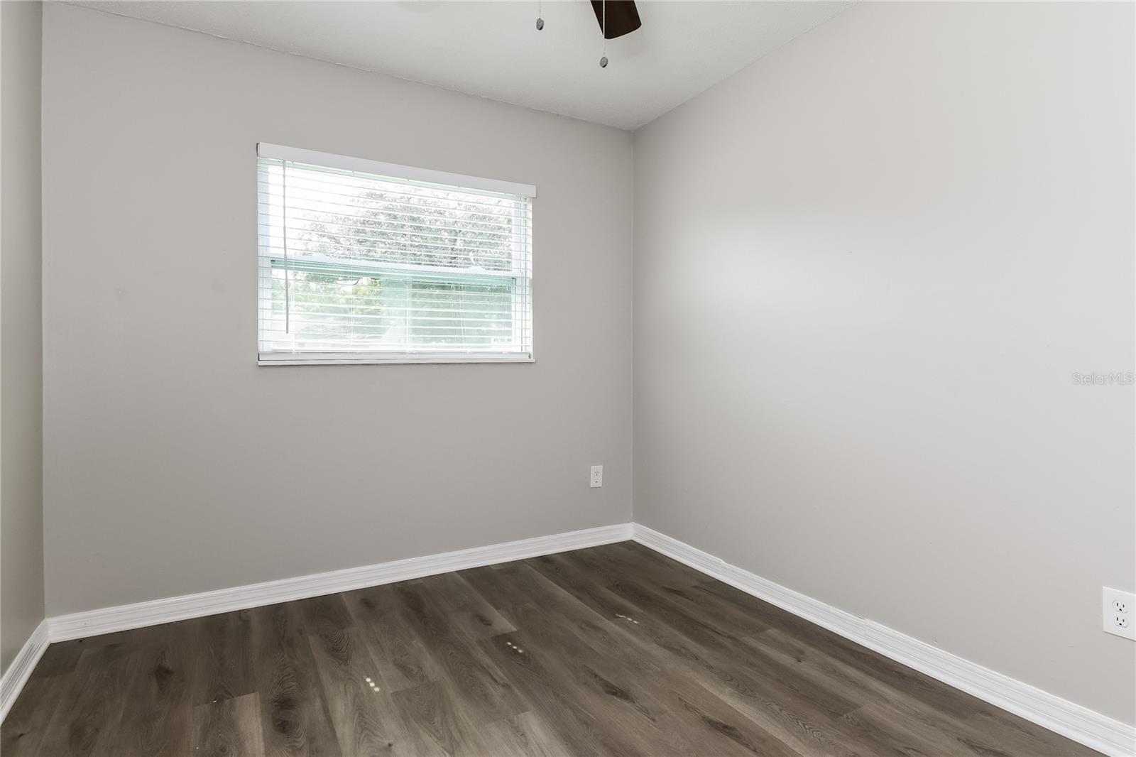 SIESTA HILLS - Residential Lease