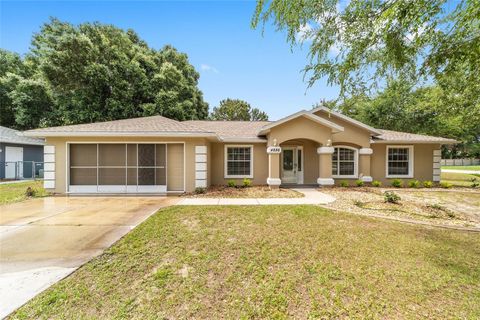 Photo of 4886 NW 30th Place, Ocala, FL 34482 (MLS # OM701061)