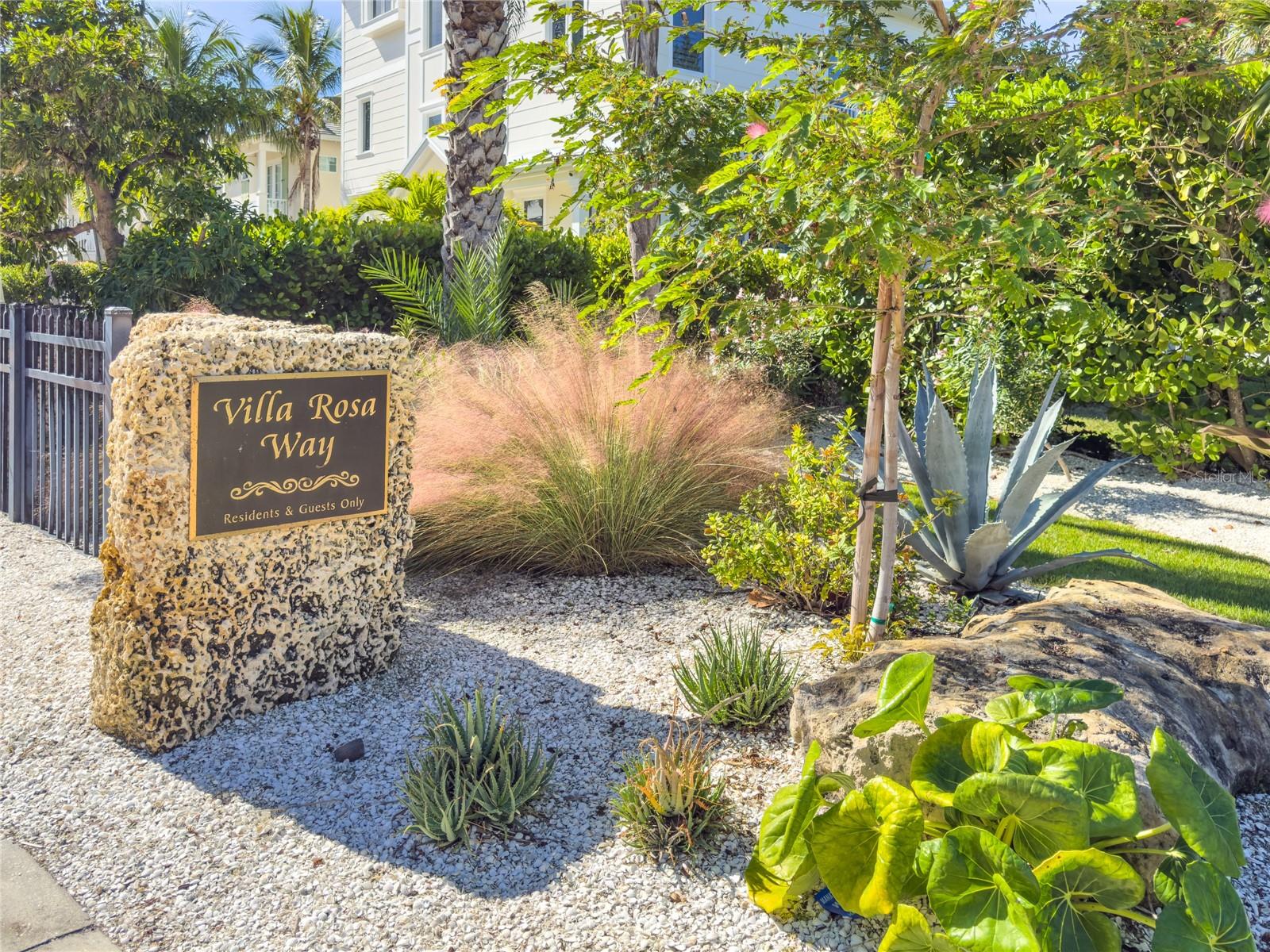 VILLA ROSA - Residential