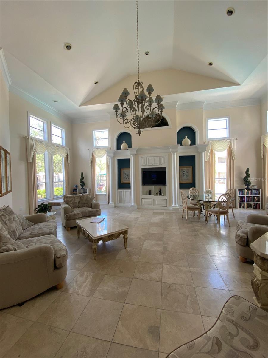 THE VILLAS CONDO - Residential Lease