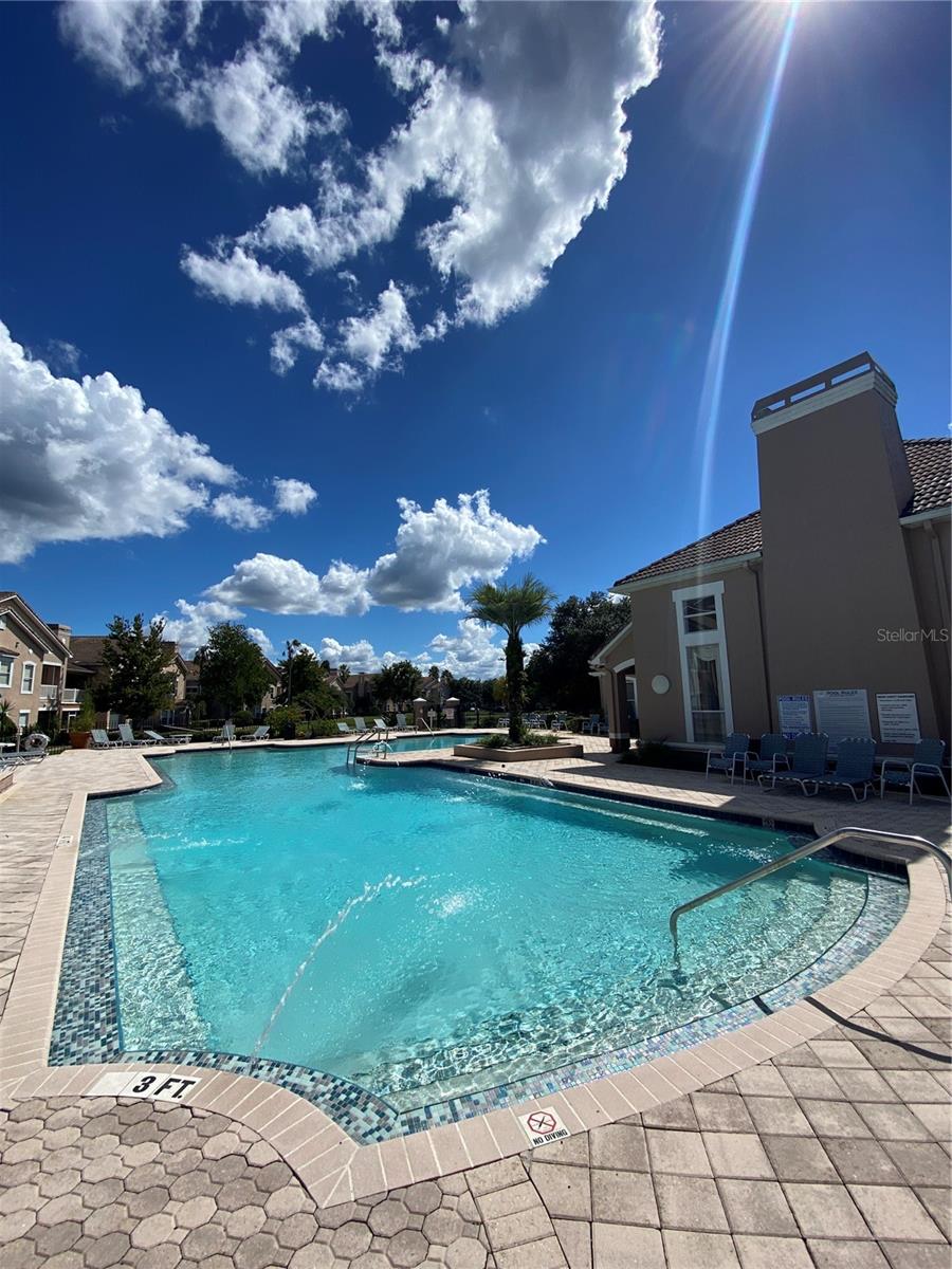 THE VILLAS CONDO - Residential Lease