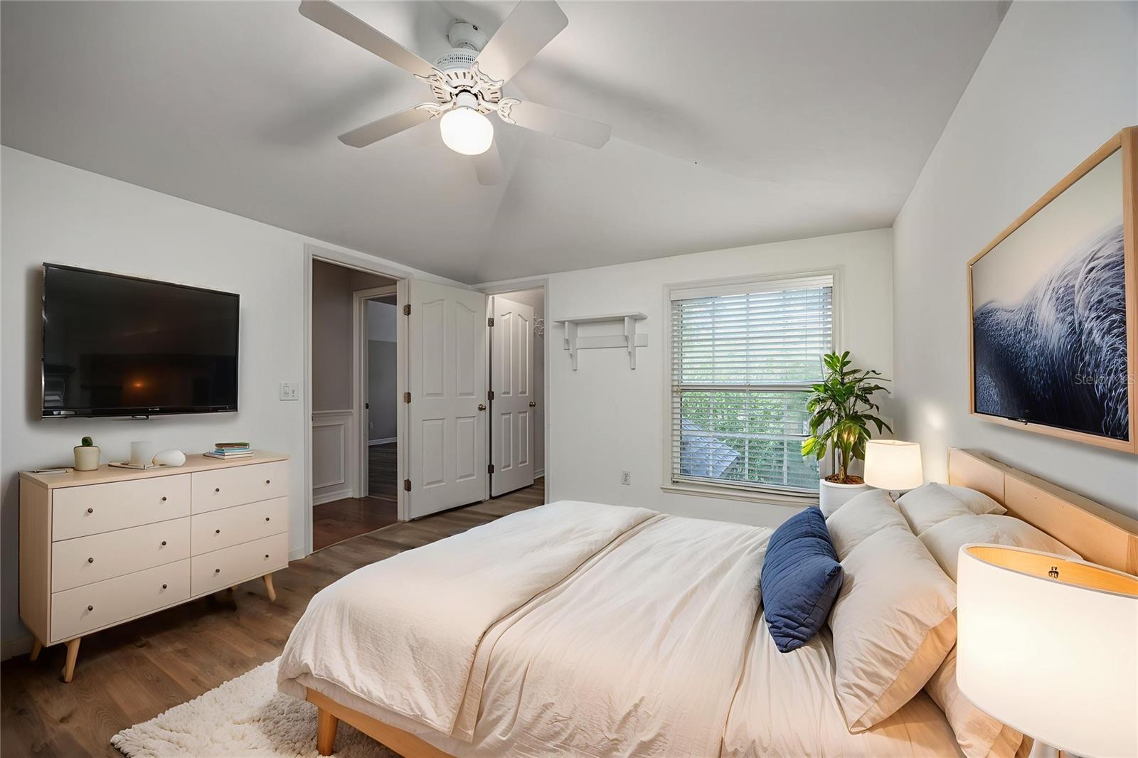 HUNTINGTON PH II - Residential