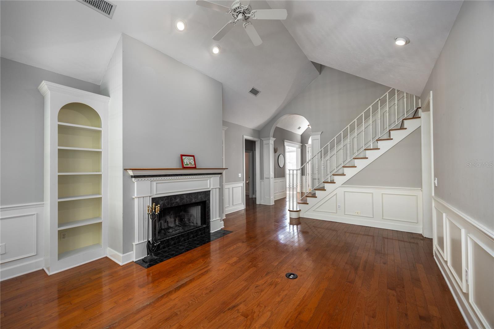 HUNTINGTON PH II - Residential