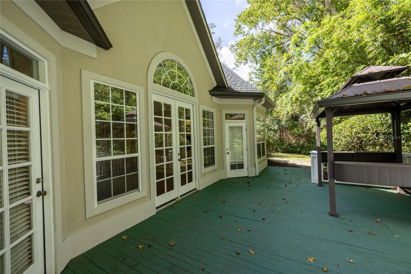 HUNTINGTON PH II - Residential