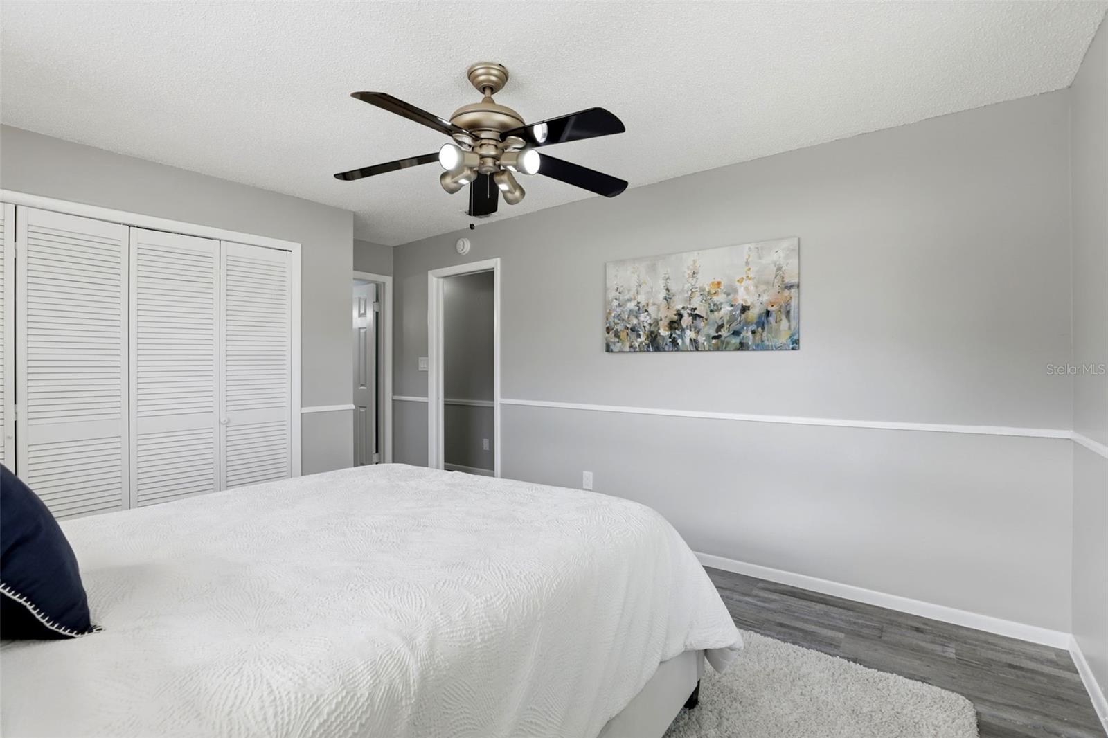 LAKE SEARCY SHORES - Residential