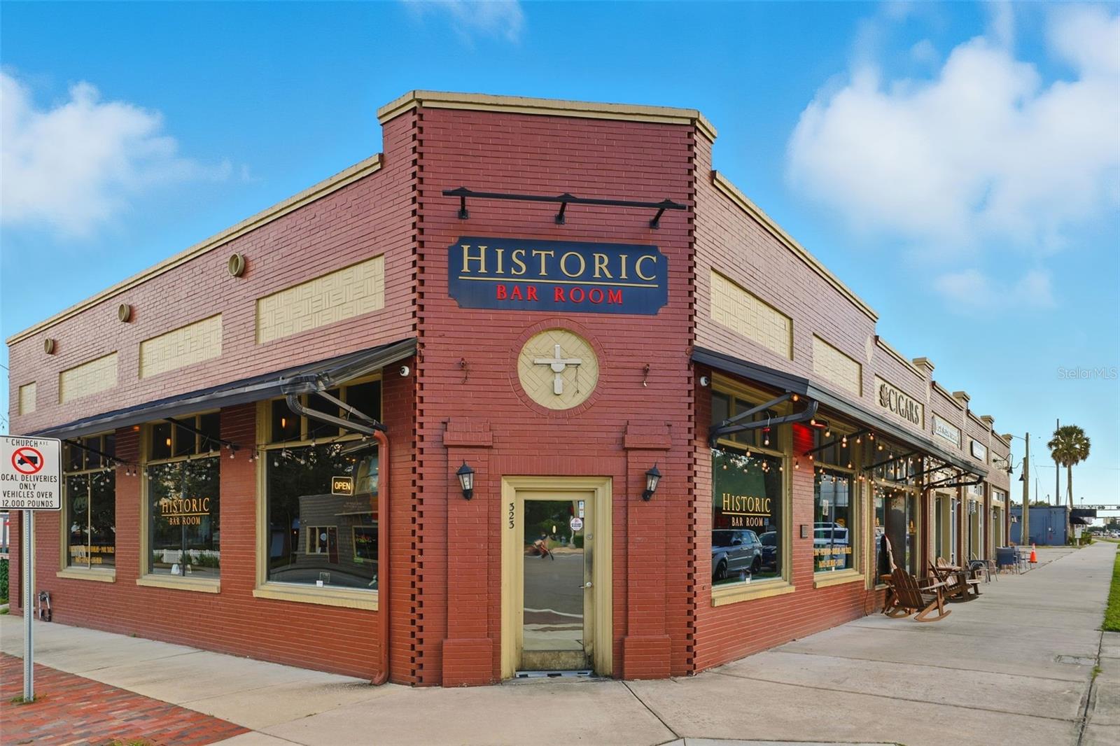 LAKE SEARCY SHORES - Residential