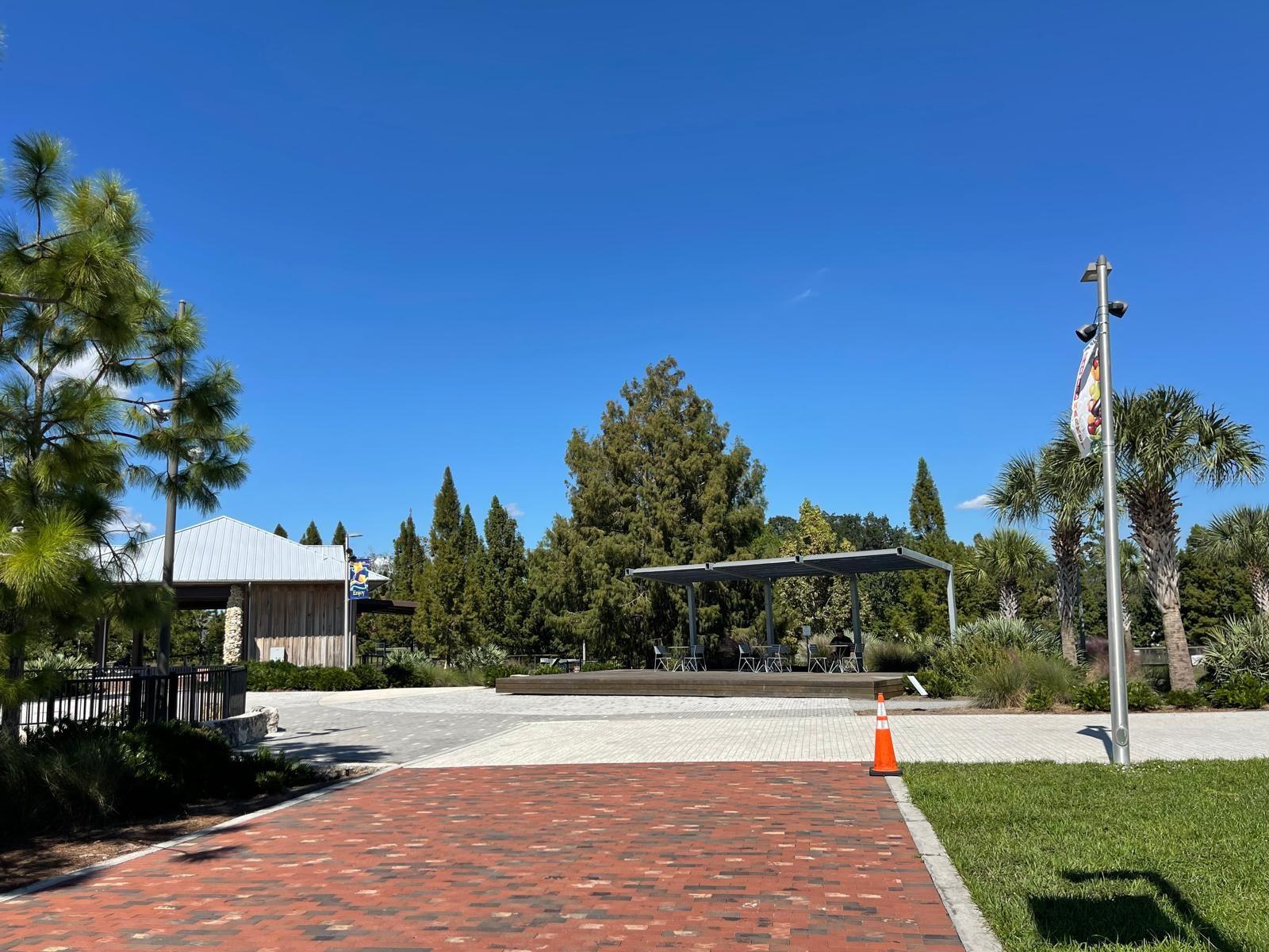 LAKE SEARCY SHORES - Residential