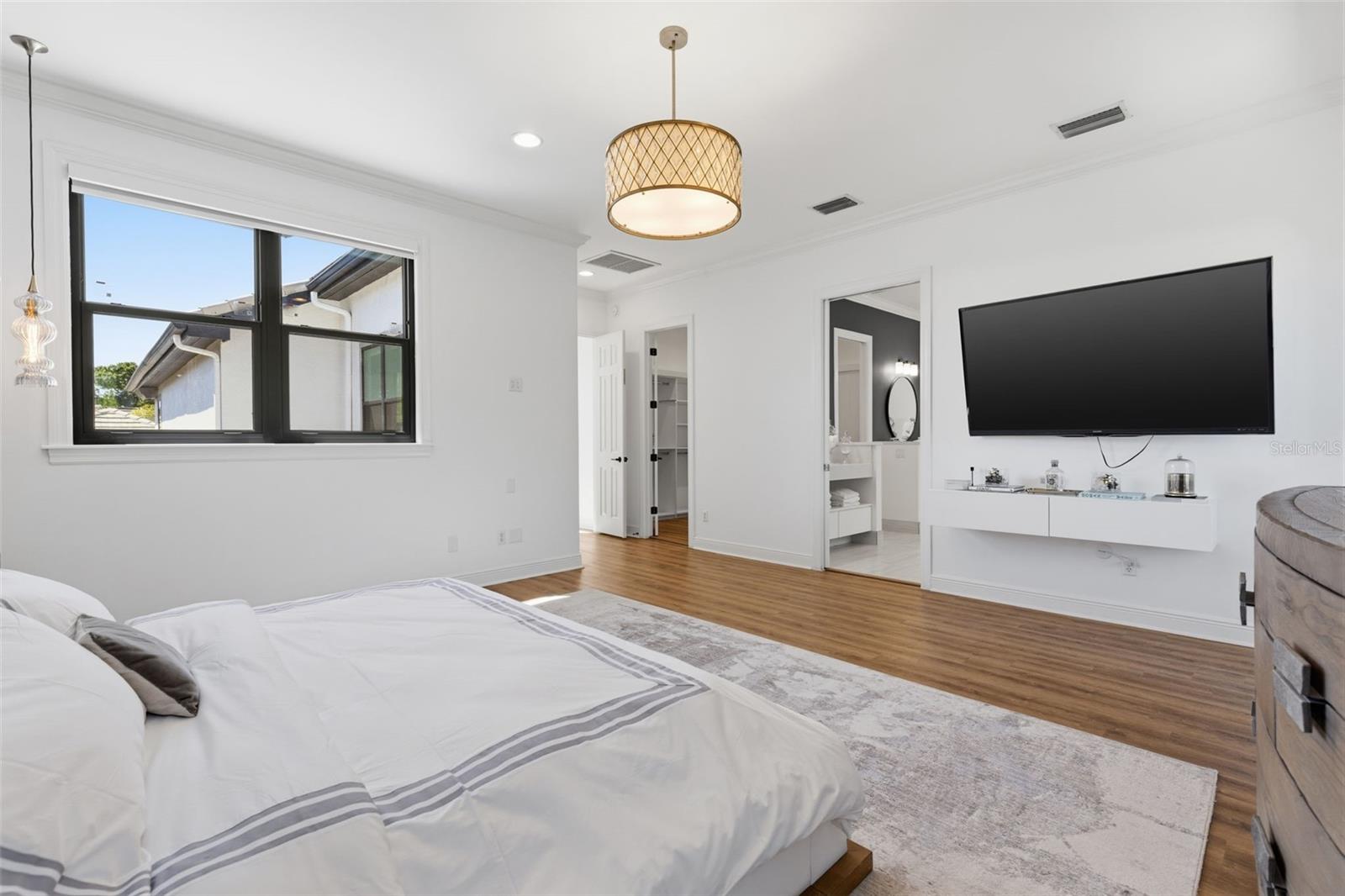 ISLAND HOMES - Residential