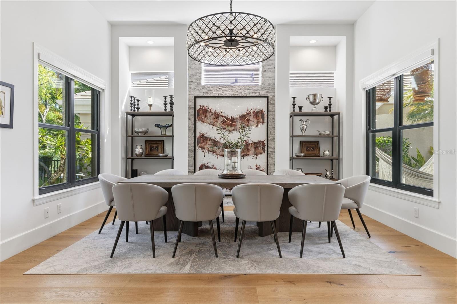 ISLAND HOMES - Residential