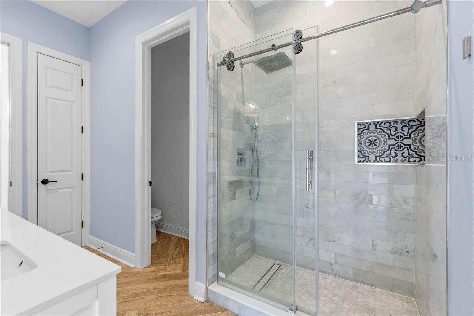 ISLAND HOMES - Residential