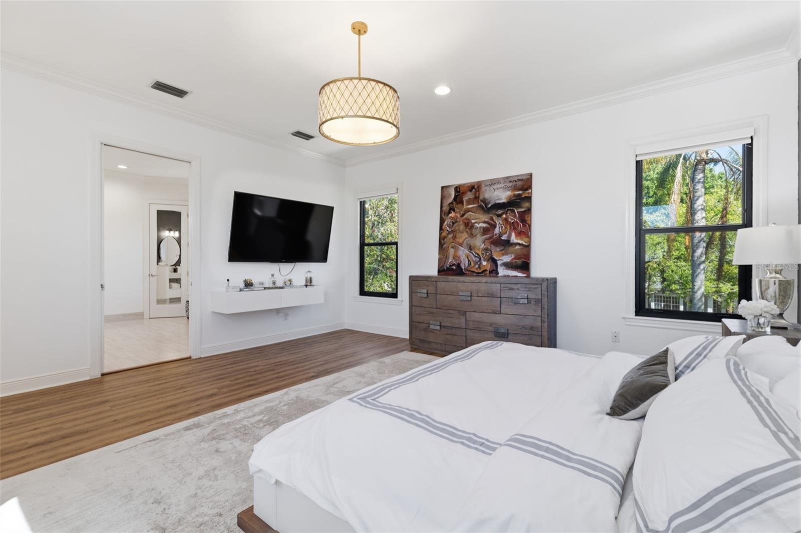 ISLAND HOMES - Residential