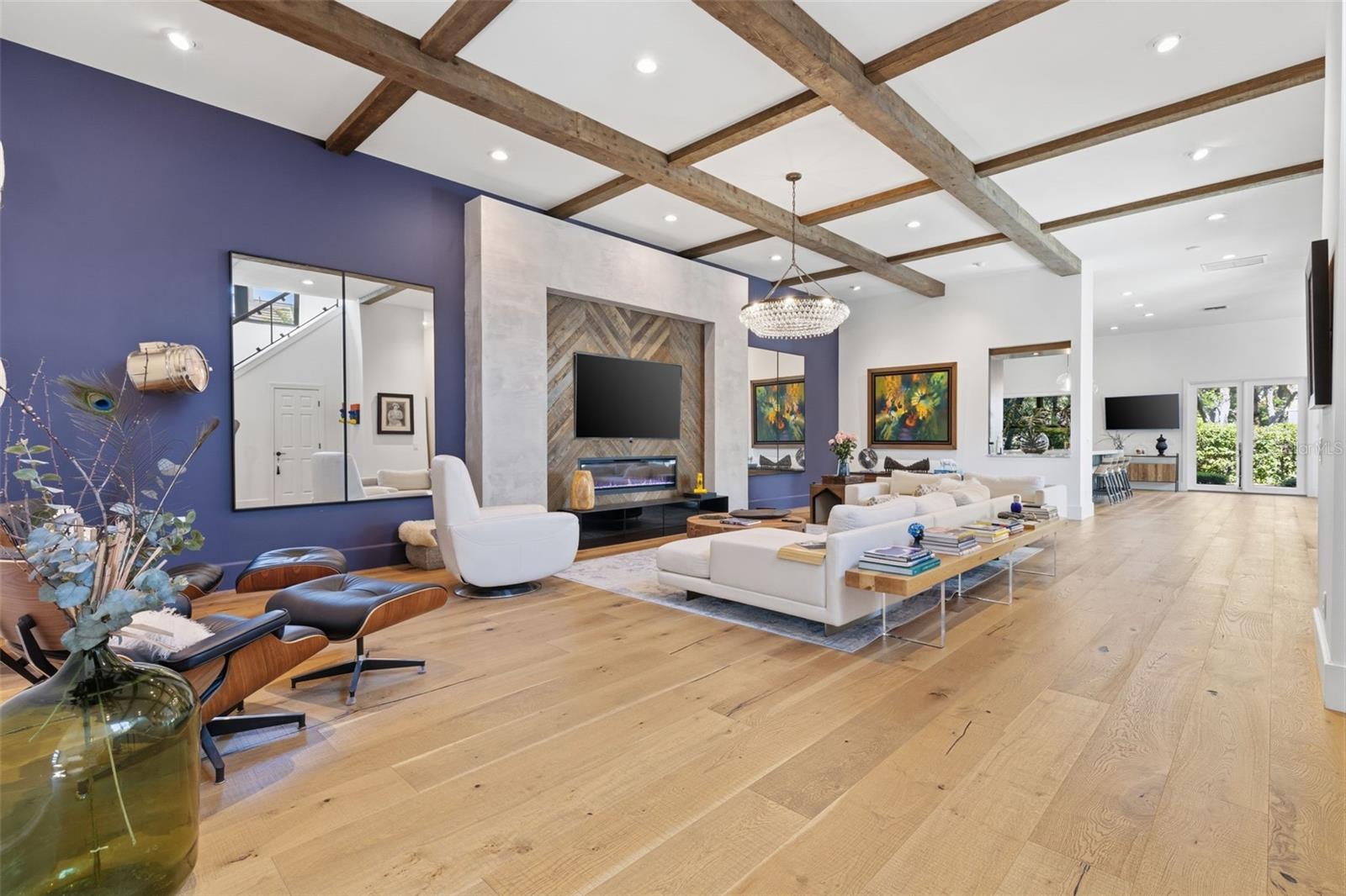 ISLAND HOMES - Residential