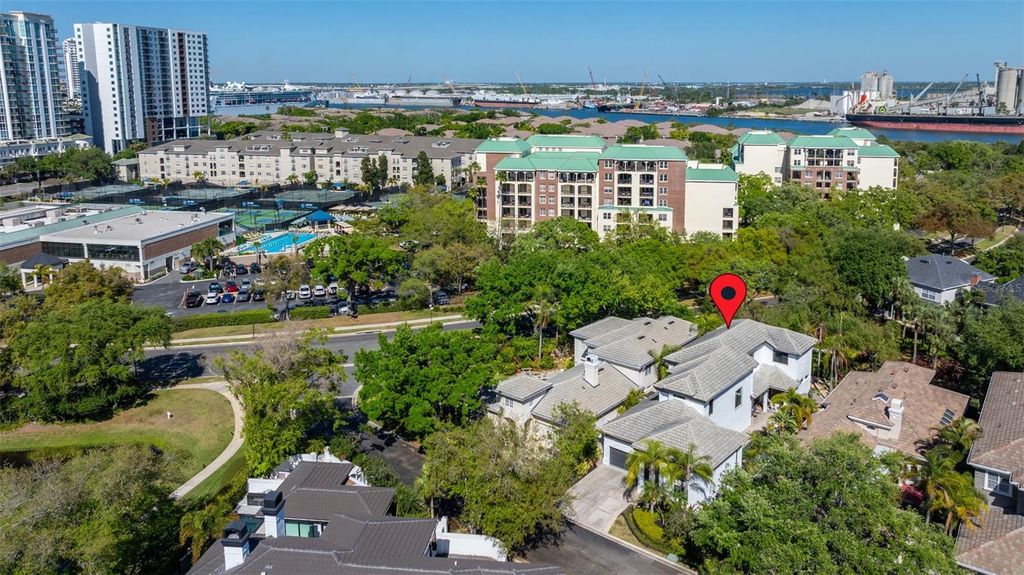 Photo of 904 Anchorage Road, Tampa, FL 33602 (MLS # TB8488832)